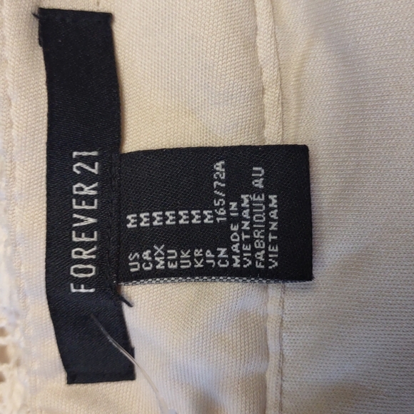 Forever 21 Crochet Lace Eyelet Skater Skirt Medium Cream - Picture 7 of 9